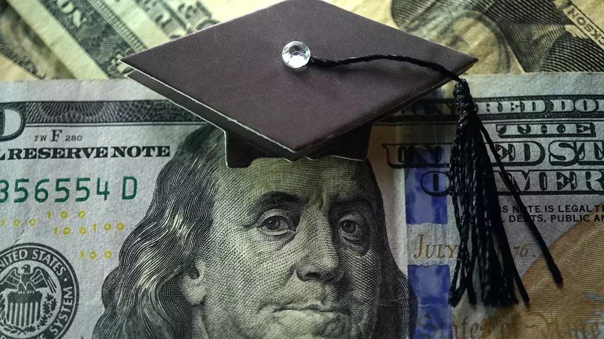 Estudantes sem documentos residentes no estado de Massachusets podem solicitar auxílio financeiro acadêmico